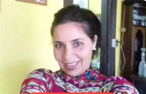 Carla Ramirez - Compradora de Facebook